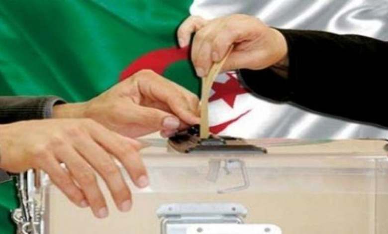 Présidentielles algériennes : déjà 120 candidats à la candidature