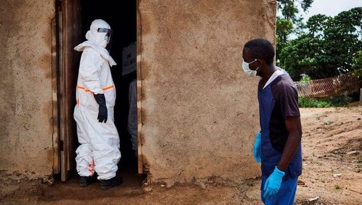 Des pays africains confrontés à la résurgence de la maladie Ebola avec un système sanitaire mis à rude épreuve par le covid-19