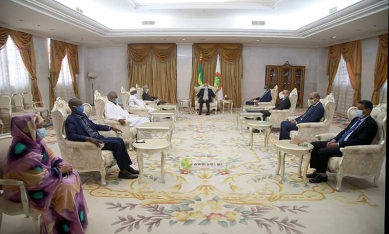 La commission chargée de la réforme de la presse a remis son rapport au président Ghazouani