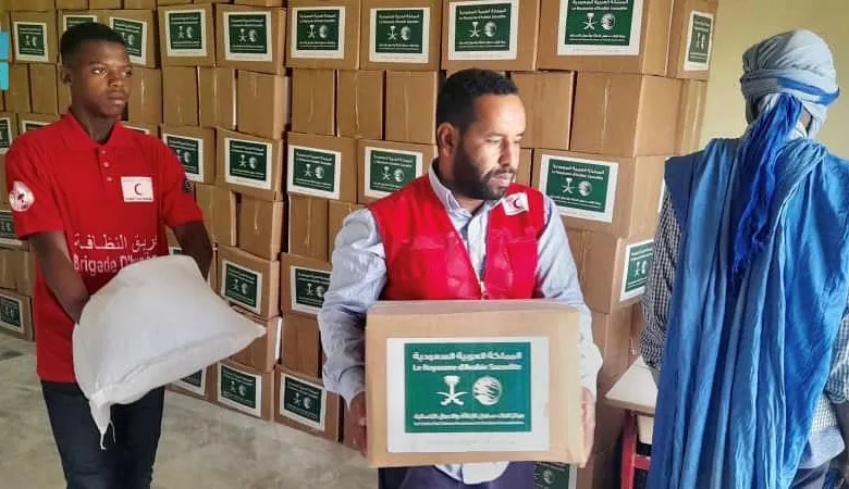 Distribution de kits alimentaires saoudiens à 528 familles mauritaniennes nécessiteuses