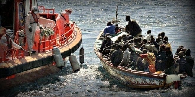 Sénégal : 14 migrants morts brûlés à bord de leur embarcation