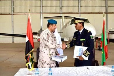 Un don des EAU : l’armée mauritanienne reçoit un avion militaire de transport