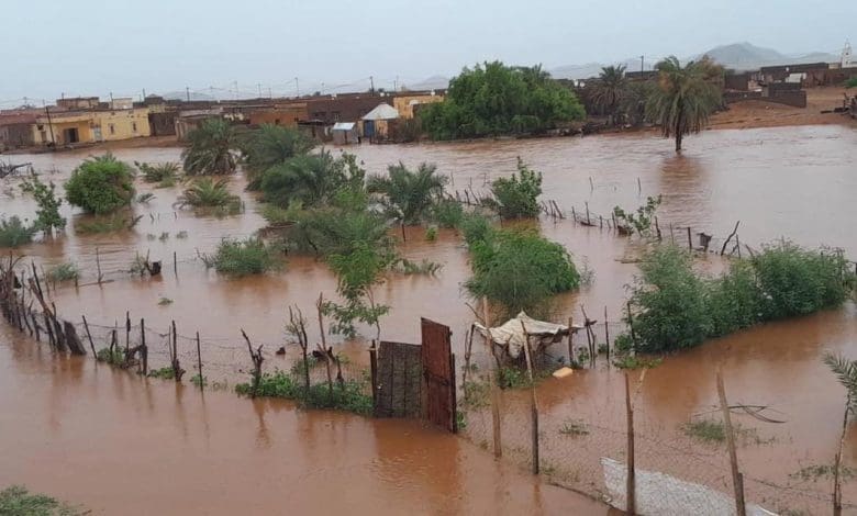 Akjoujt : l’hôpital de la ville noyé sous les eaux de pluie et des quartiers de la ville enclavés