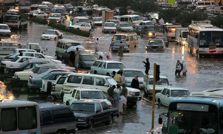 D’importantes zones de la Mecque sous les eaux de pluie