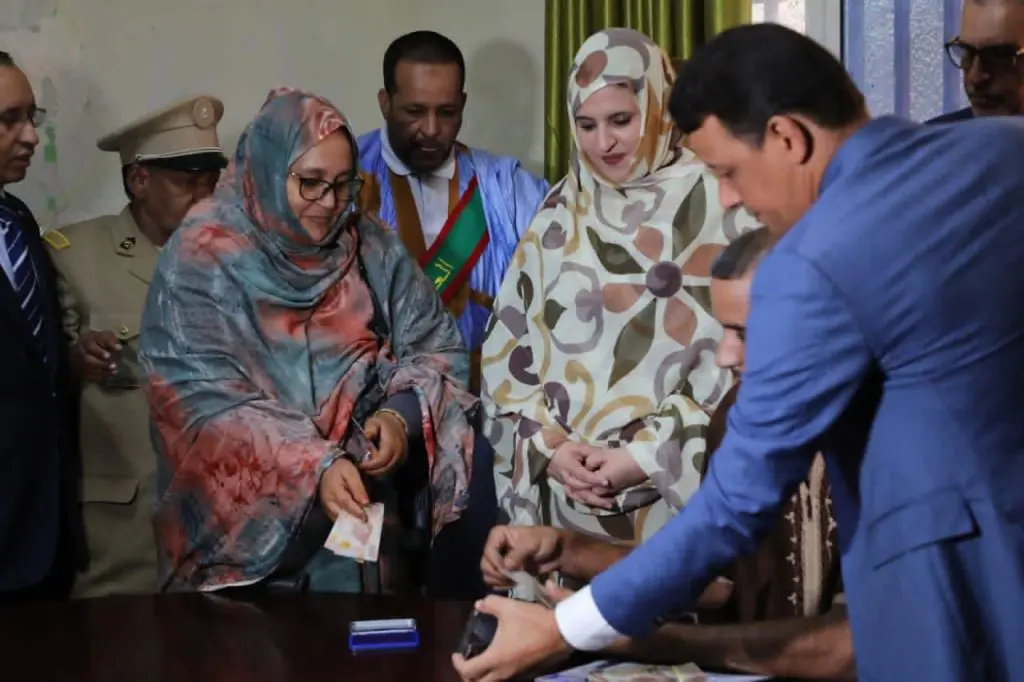 Mauritanie : distribution d’aides financières à des familles de personnes handicapées