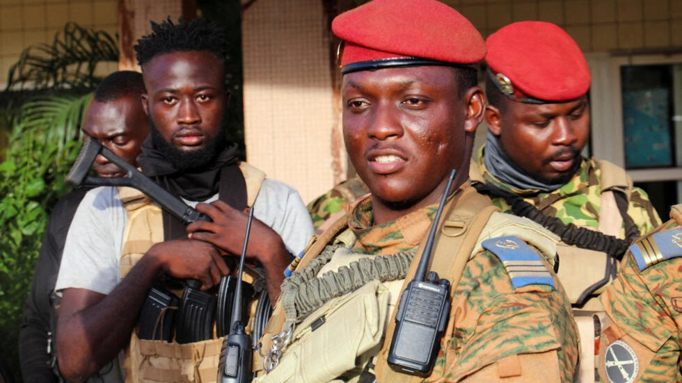 Burkina Faso : expulsion de 3 diplomates français accusés d’actes subversifs