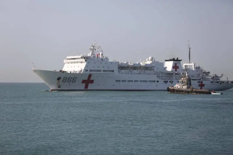 Un navire médical militaire chinois est arrivé au port autonome de Nouakchott pour dispenser des soins gratuits