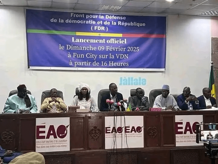 Sénégal : l’opposition se coalise et réclame la libération des détenus politiques