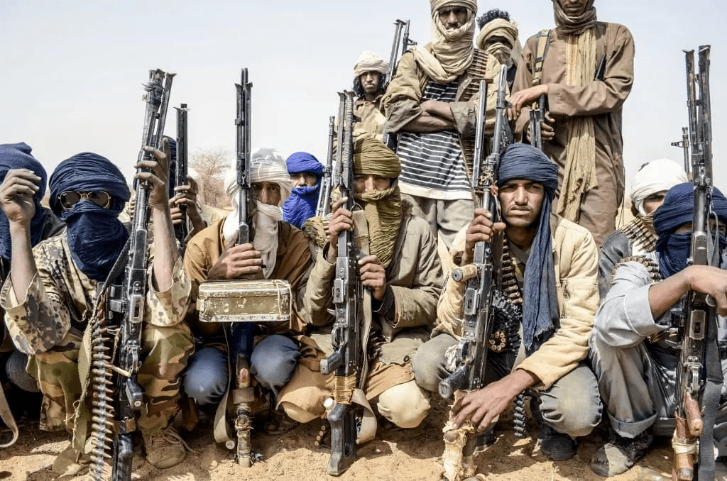Diverses opérations des djihadistes au Niger et au Mali dont un attentat contre un ministre malien