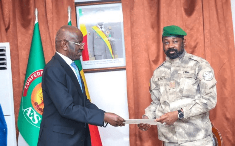 Migration illégale : le ministre mauritanien des affaires étrangères appelle à une réponse coordonnée et rapide entre les pays de la région