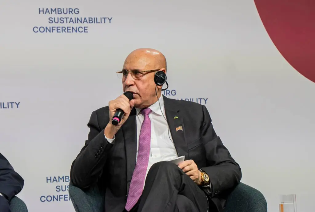 Le président Ghazouani réaffirme aux dirigeants qatari, émirati et koweïtien la solidarité de la Mauritanie après les récentes attaques à la roquette menées contre leur pays