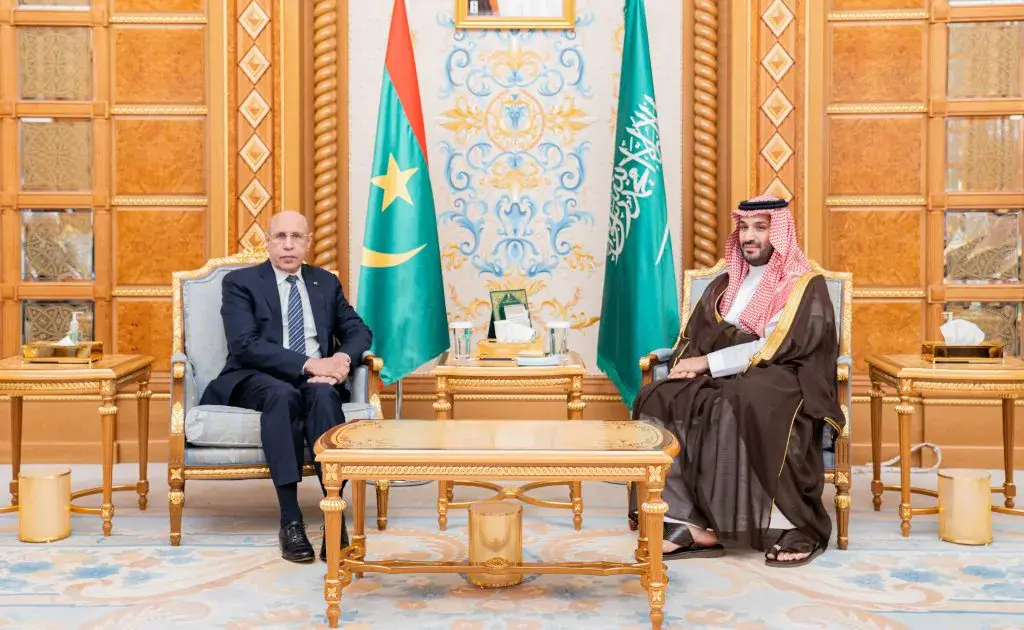 Le président Ghazouani réaffirme au prince héritier d’Arabie Saoudite le soutien de la Mauritanie face aux attaques menées contre le royaume