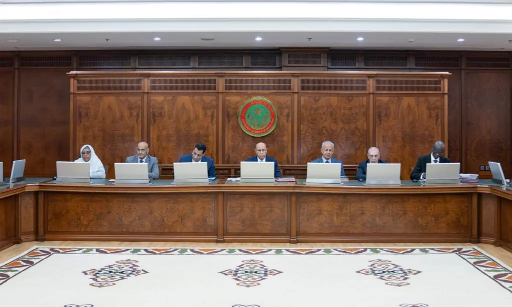 Mauritanie : revalorisation du salaire minimum de 5000 MRO pour atténuer la hausse mondiale des prix de l’énergie