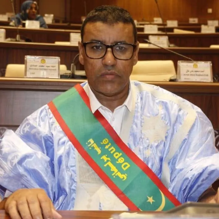 Un député mauritanien propose d’inclure la journée du vendredi dans le repos hebdomadaire par mesure d’économie de carburant