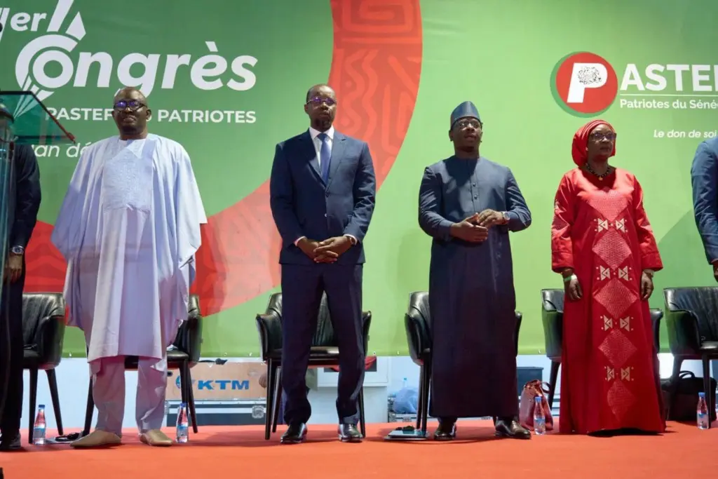 Sénégal : Ousmane Sonko plébiscité à la présidence du Pastef
